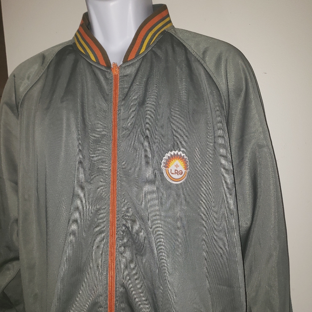 Lrg Jacket - image 8